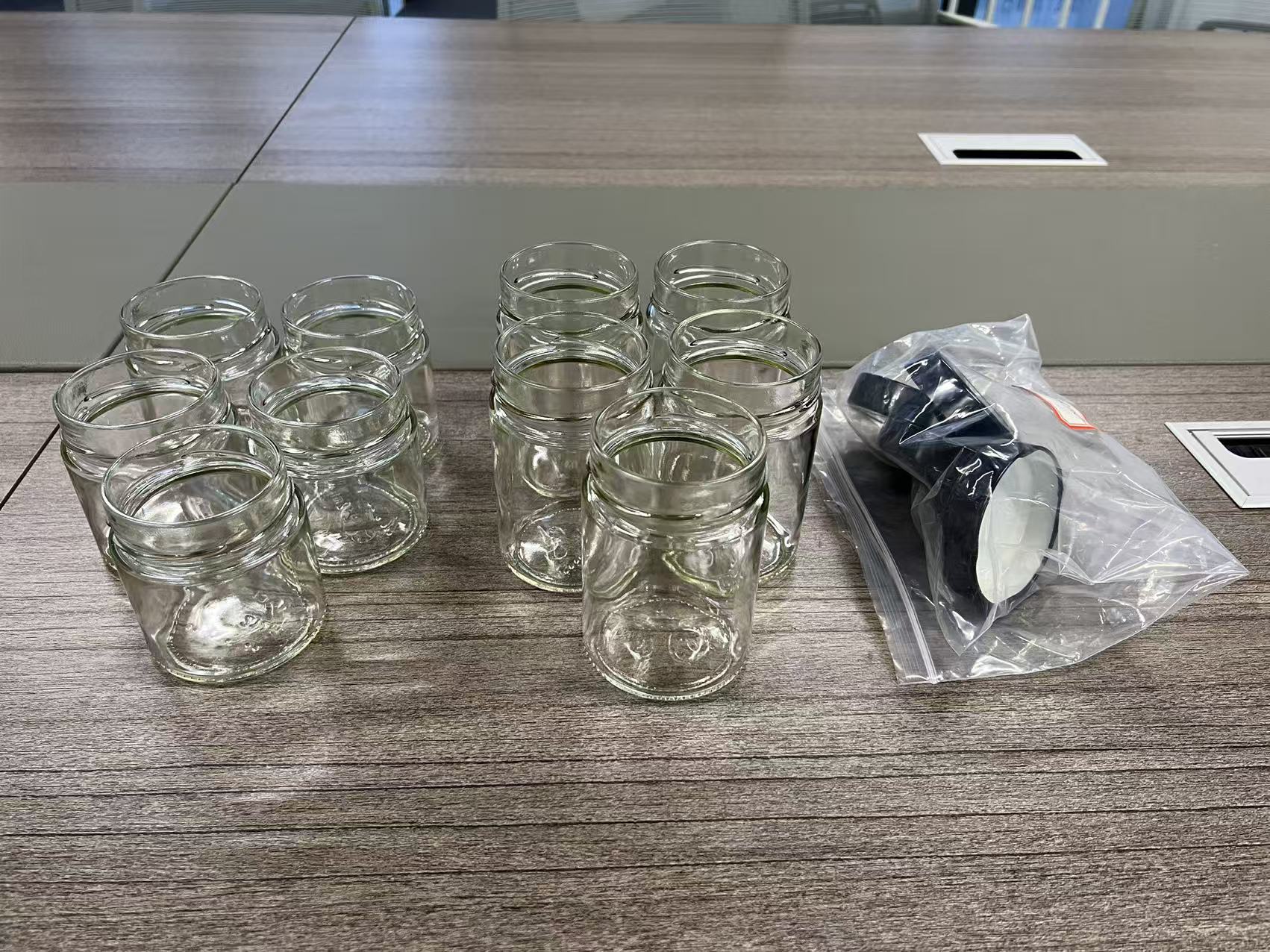 314ml Glass Ergo Jar with Black Metal Lid